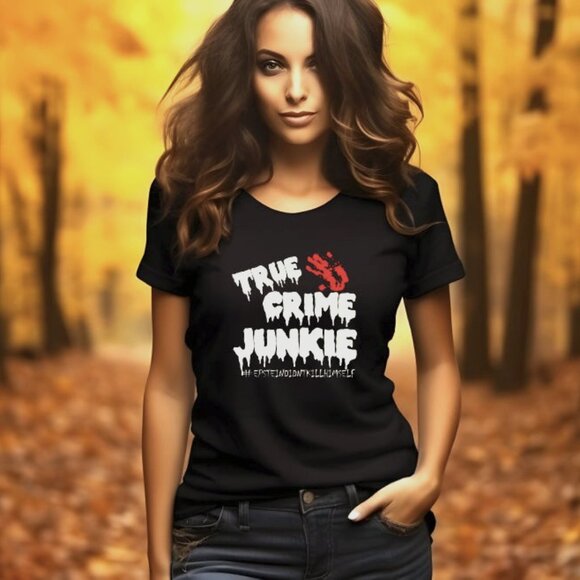 Gildan Tops - True Crime Shirt